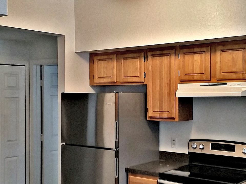 1st image of 5971 Westgate Dr #1201