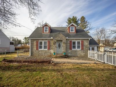 11 Locust Avenue, New Windsor, NY, 12553