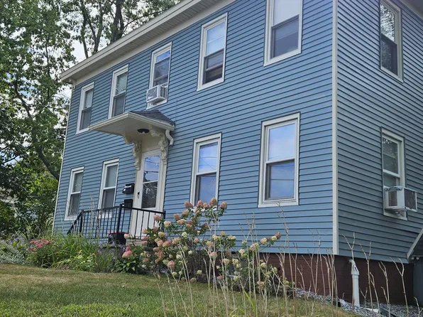 139 Skillings St #2, South Portland, ME 04106