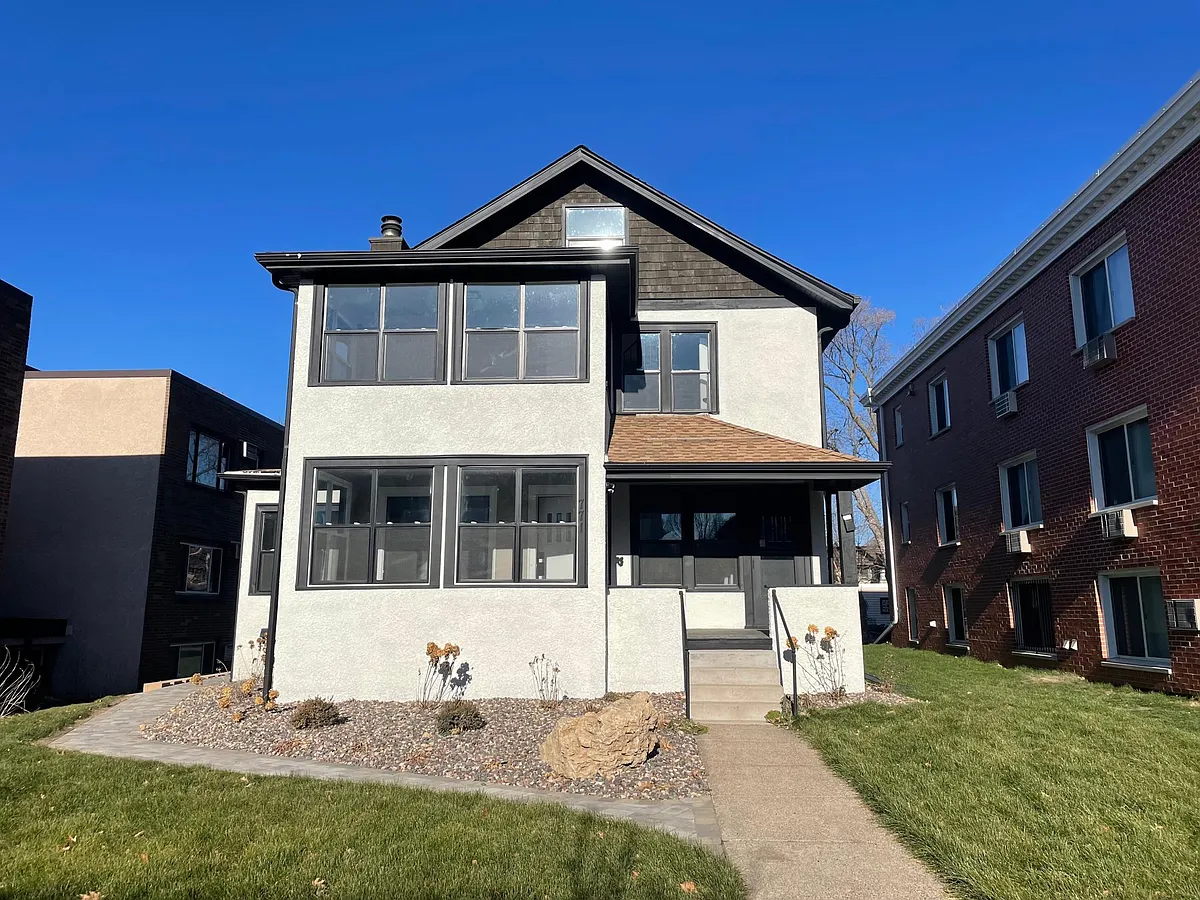 Building Photo - 1769 Grand Ave #2