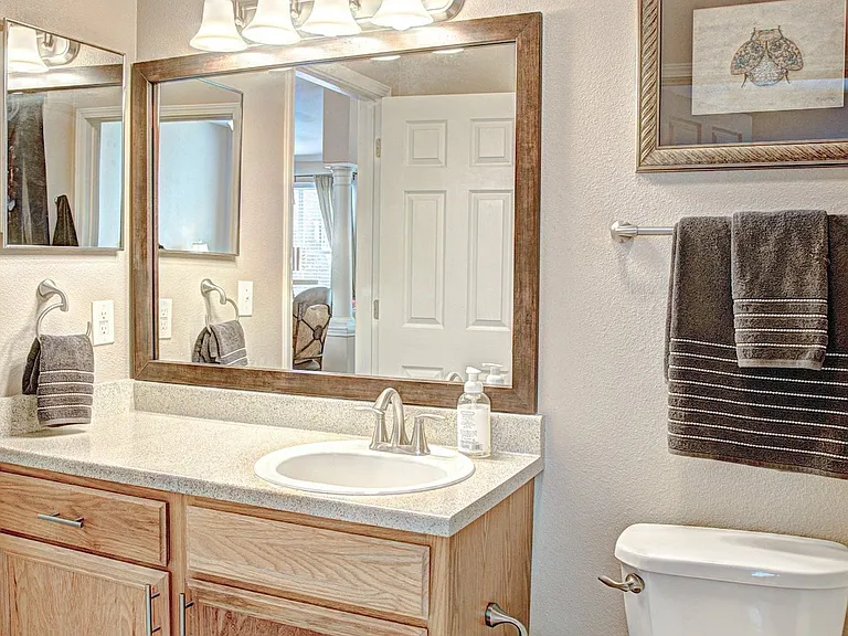 Brookstone Apartment Homes — Photo 9