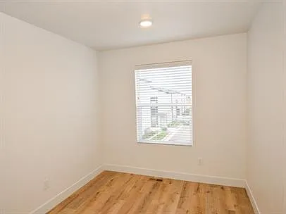 220 N Spring Creek Pkwy #6 — Photo 16