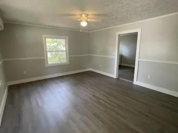112 Elm St Unit A, Martin, TN 38237