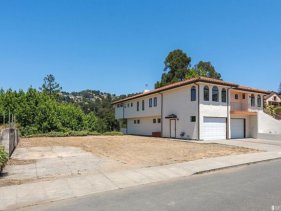 4th image of 5758 Buena Vista Ave