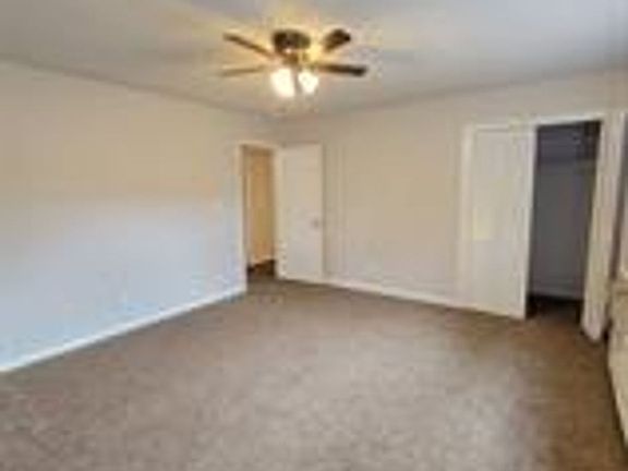 2nd image of 718 37th Ave APT 1