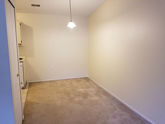 2nd image of 1257 Oxford Manor Ct APT 2