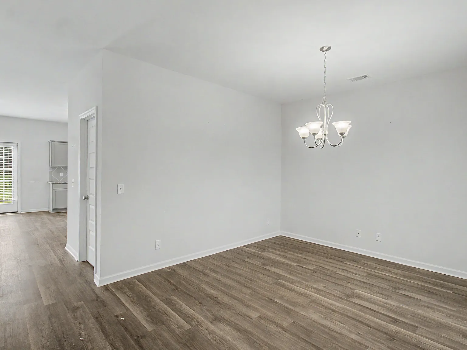 274 Renwick Loop - Morgan - 1 — Photo 2