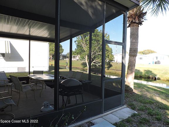 5th image of 1474 Gardenia Dr