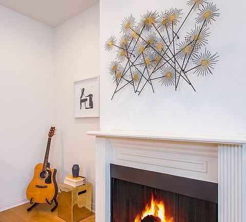 5th image of 945 N Hudson Ave APT 102