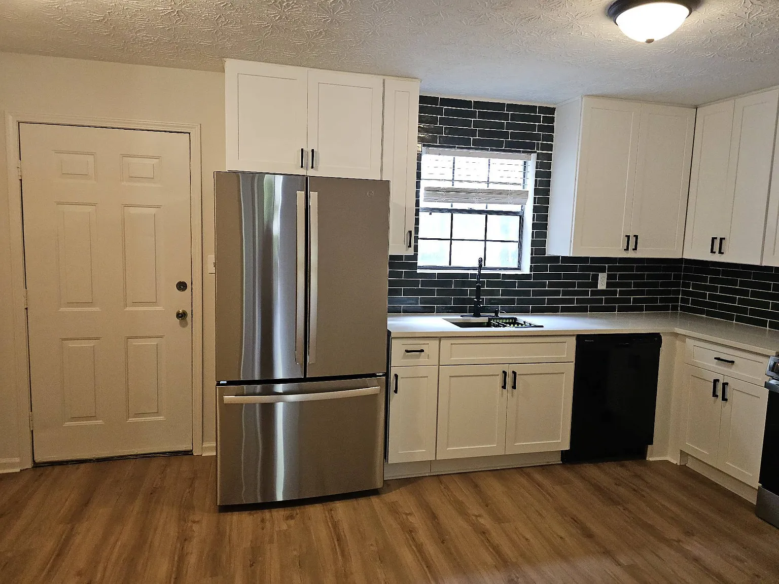 490 South Jeff Davis Drive, Unit C - 1 — Photo 2