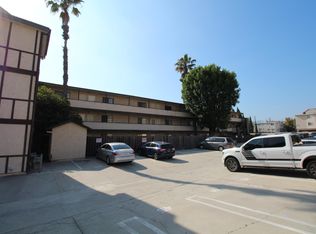 17831 Lassen, Northridge, CA 91325