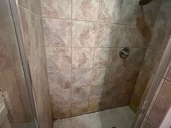 5th image of 103 W Michigan Ave Unit 1