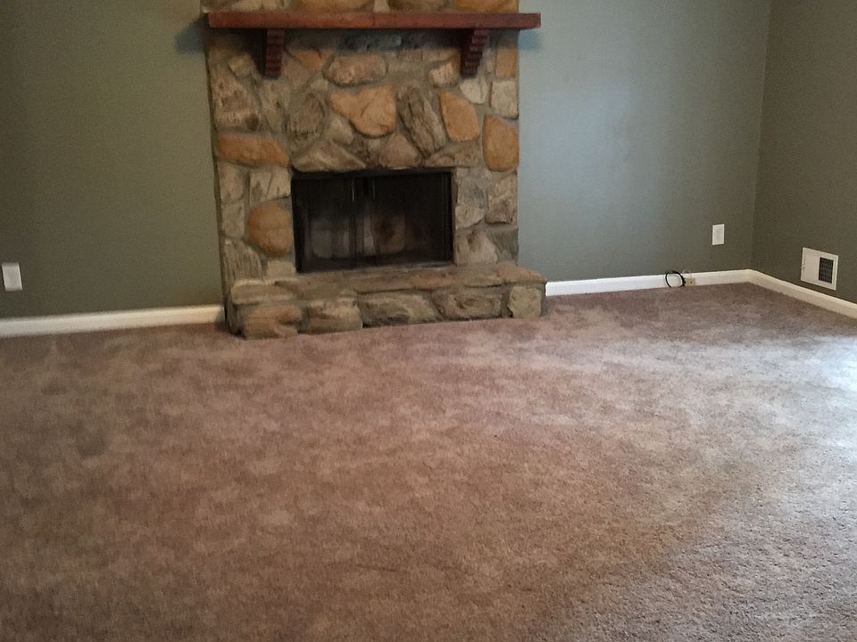 2nd image of 243 Blazing Ridge Way