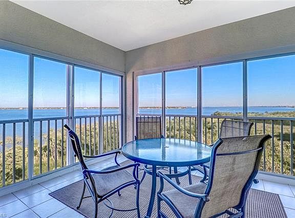 Home For Sale In Waters Edge