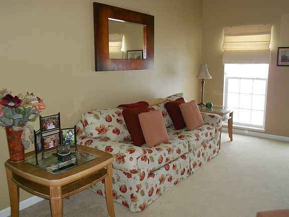 Living Room12x15