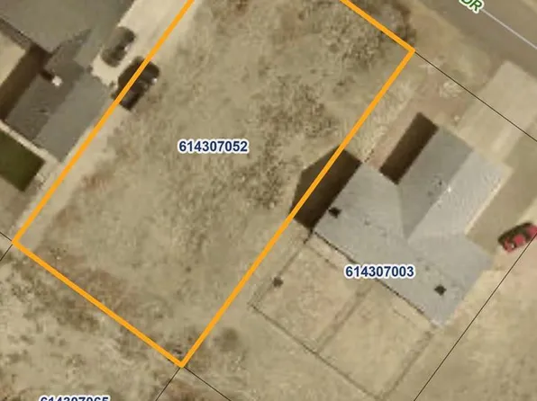 258 W Acorn Dr, Pueblo West, CO 81007