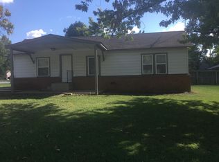 617 1/2 S Choctaw Ave, Claremore, OK 74017