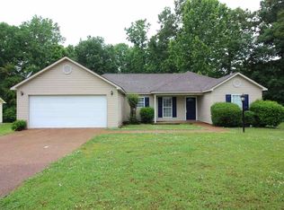 219 Bent Oaks Dr, Jackson, TN 38305