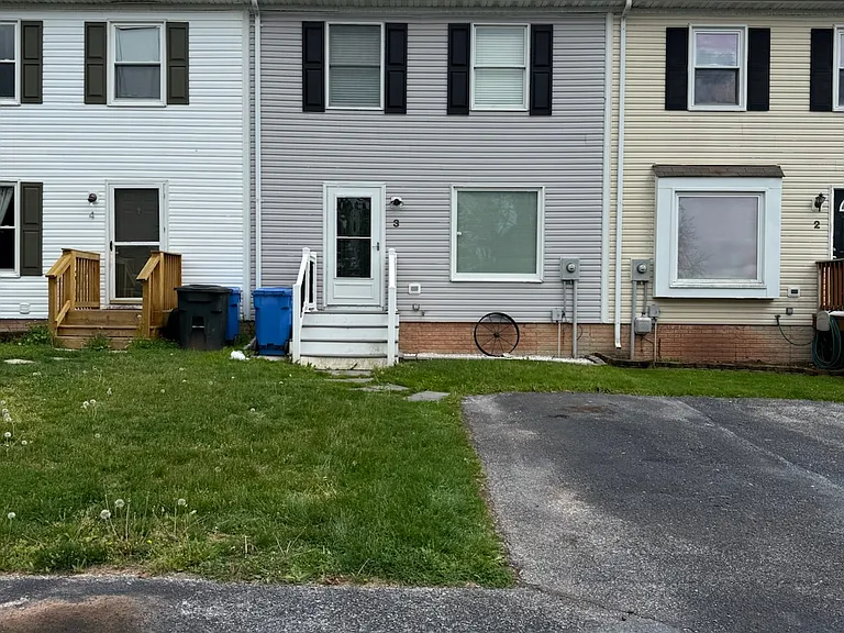 3 Courtland St — Photo 1