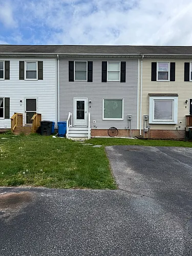 3 Courtland St Photo 1