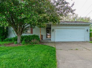 479 Meadow Ln, Lowell, IN 46356