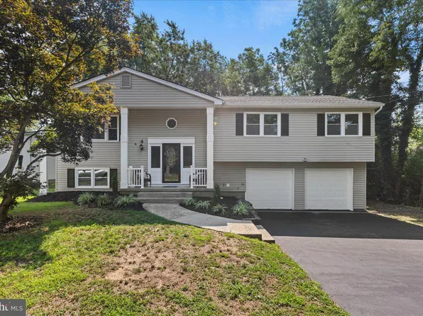 4 Huron Way, Lawrence Township, NJ 08648