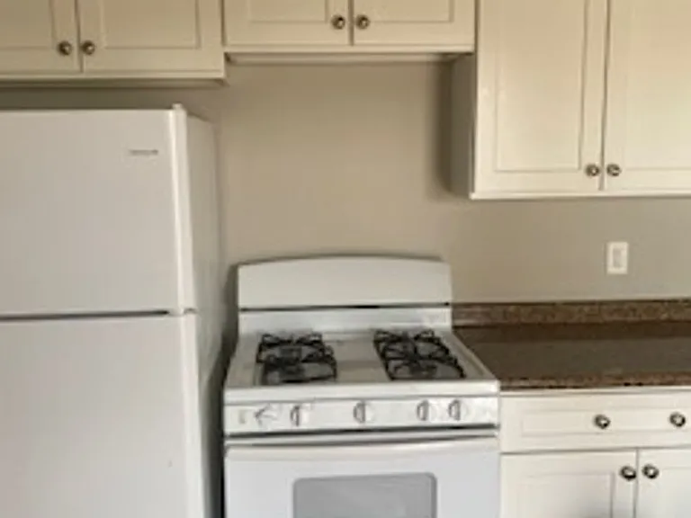 408 Western Ave — Photo 1