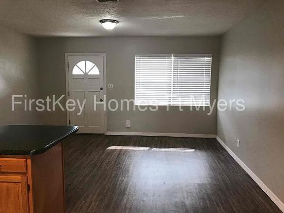 2nd image of 4707 Bay Ave