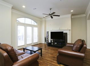 2514 Maxroy St, Houston, TX 77007