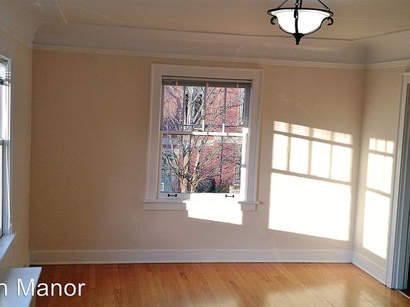 5th image of 752 Boylston Ave E #201