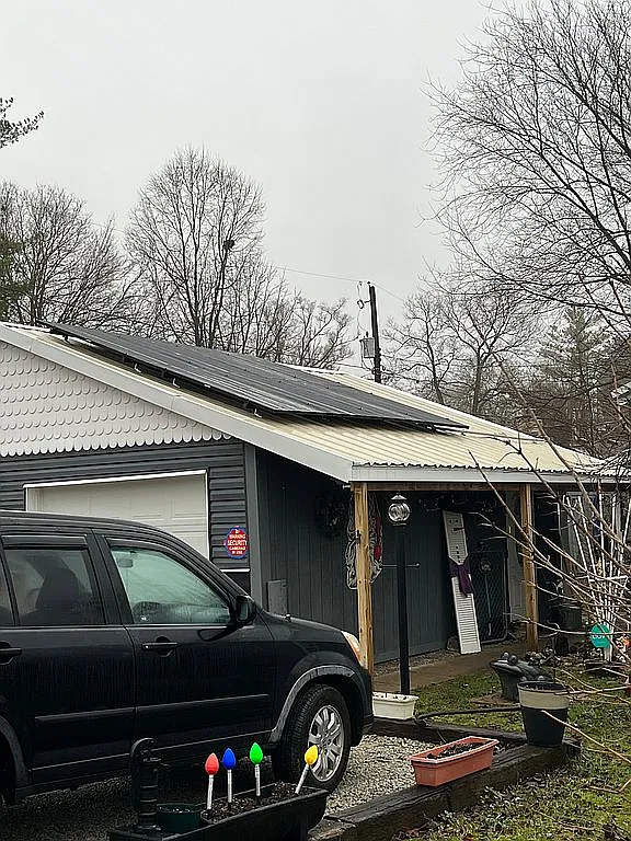 1416 Park Dr photo 1