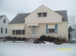 28922 Blissfield Dr, Eastlake, OH 44095