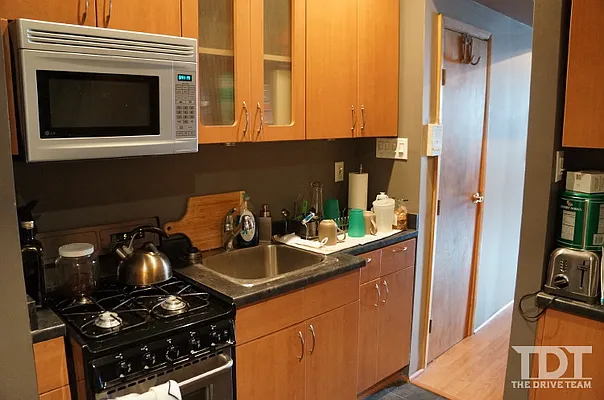 Rented by J Misrahi Realty Corp | media 9