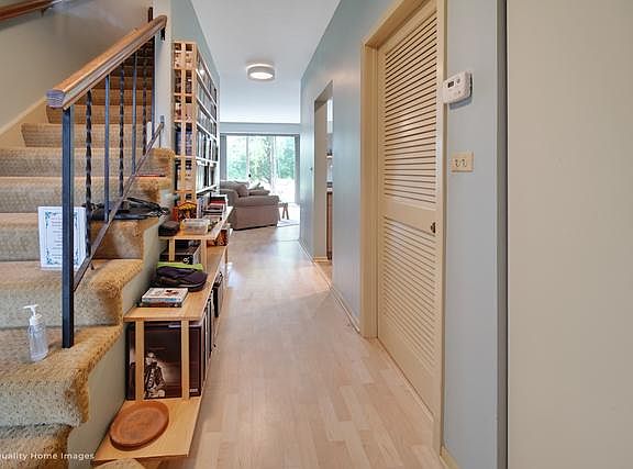 2nd image of 111 Golfview Dr