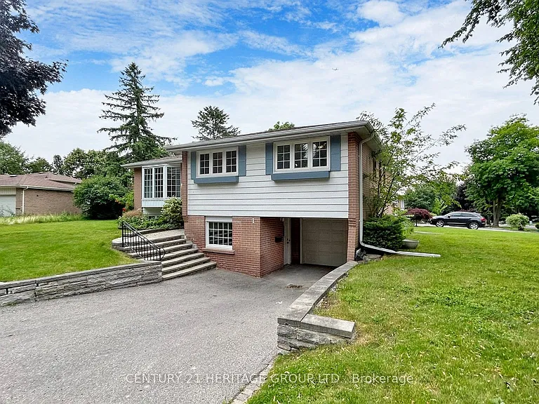 1 Dunsinane Dr — Photo 5