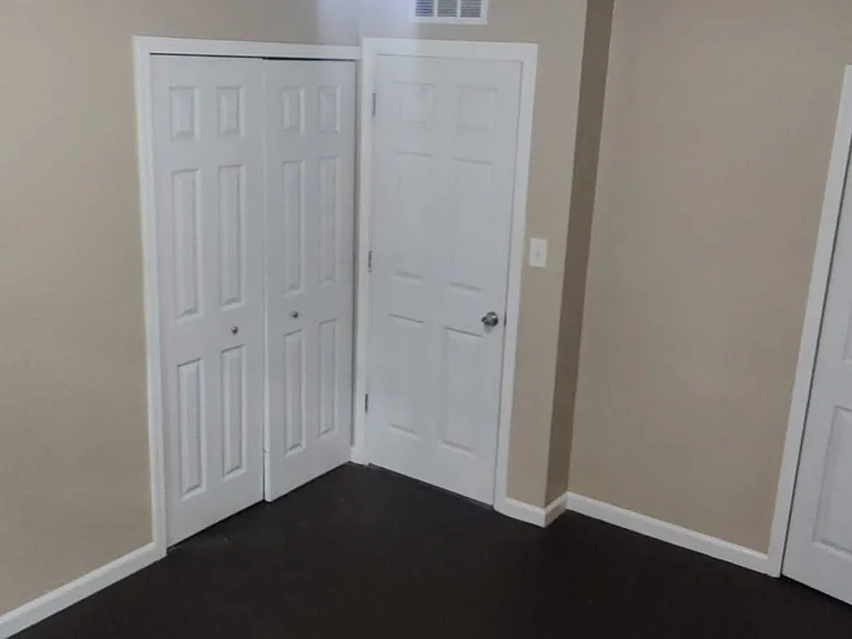 649 Oswego Ave — Photo 21
