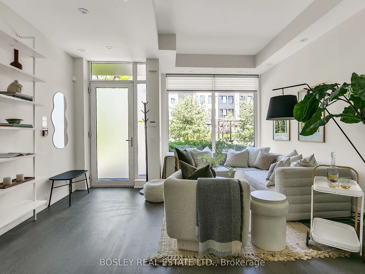3 bed, $8,495 — Photo 2