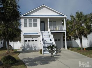 702 S 3rd St, Carolina Beach, NC 28428