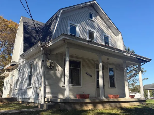 1005 Nowlin Ave, Lawrenceburg, IN 47025