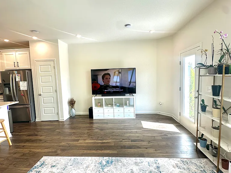 5069 Dayflower Dr — Photo 6