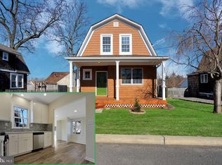 15 Erickson Ave, Helmetta, NJ 08828