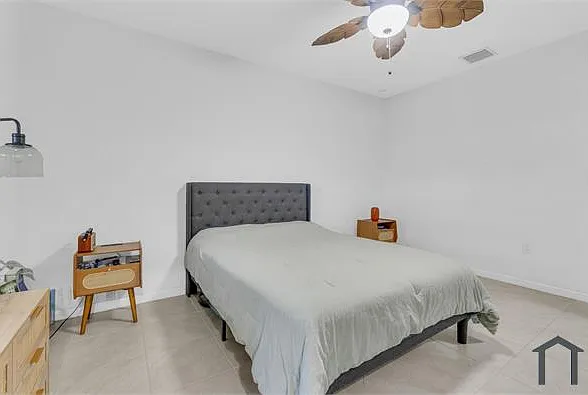 3 bed, 1315 sqft, $3,000 — Photo 4