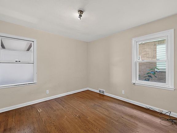 5th image of 1123 Melvin AVENUE