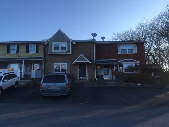 7680 Aster Cir Macungie Pa 18062 Zillow