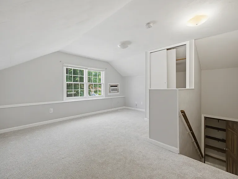 1441 Bayberry Pl — Photo 9
