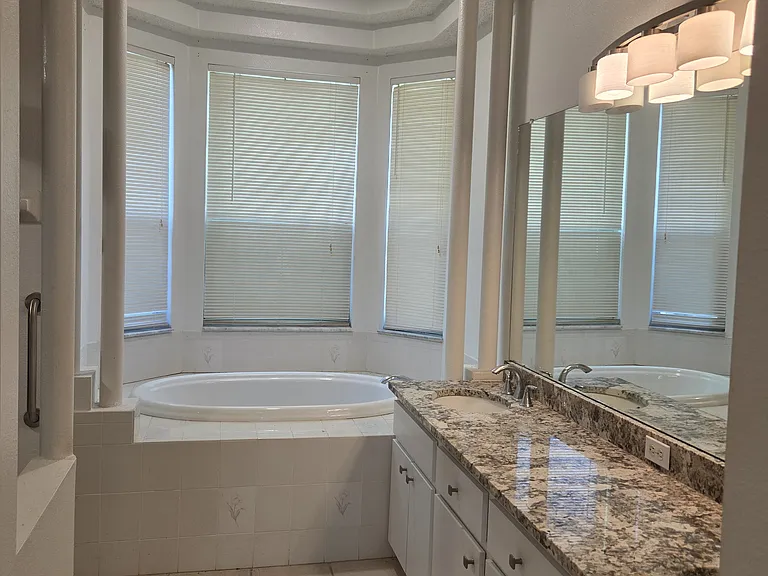 3037 Ohara Dr — Photo 3