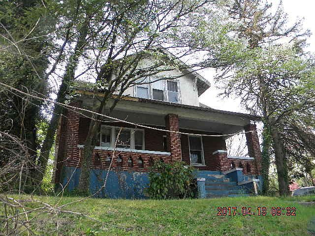 1st image of 2001 Dale Ave SE