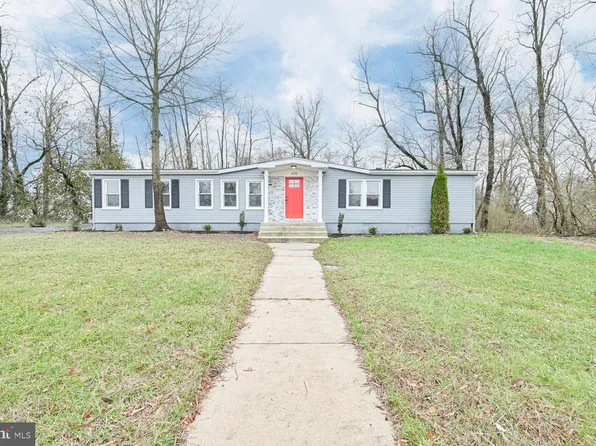 465 Bailey St, Woodstown, NJ 08098