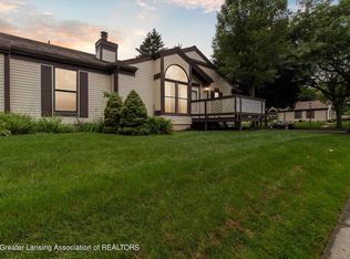 2741 Trudy Ln UNIT 5, Lansing, MI 48910
