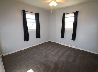 2503 Surrey Rd, Burlington, IA 52601